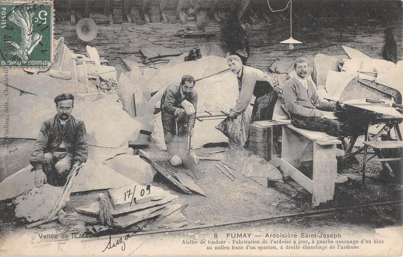 Carte postale ancienne Fumay - Ardoisieres Saint Joseph - Atelier De Fendeur - Fabrication De L' à Fumay