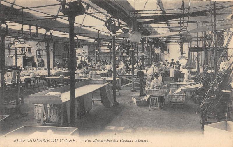 Carte postale ancienne Paris - Blanchisserie Du Cygne - Vue D'Ensemble Des Grands Ateliers - Rue à Paris