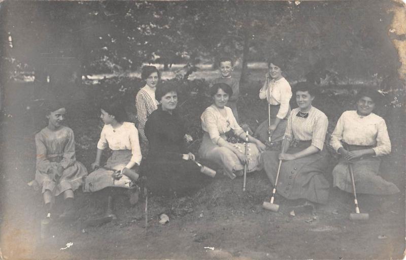 Carte postale ancienne Carte Photo - Chateau La Valliere - Femmes Jouant Au Croquet