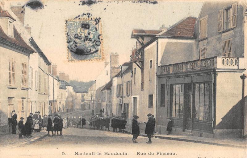 Carte postale ancienne Nanteuil Le Haudouin - Rue Du Pinseau à Nanteuil-le-Haudouin