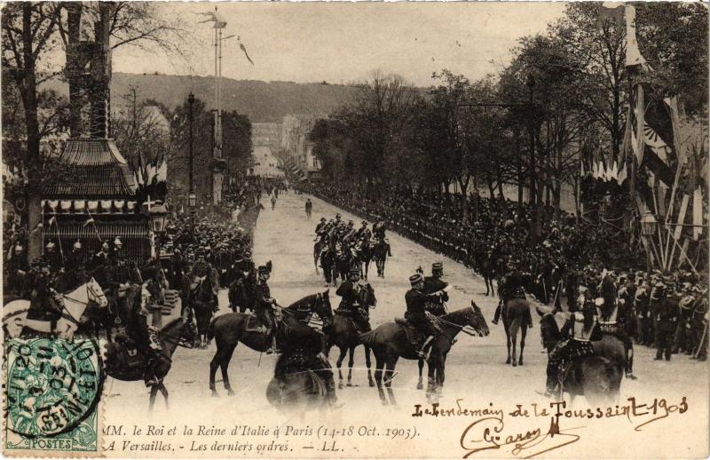 Carte postale ancienne Versailles Les derniers ordres France à Versailles