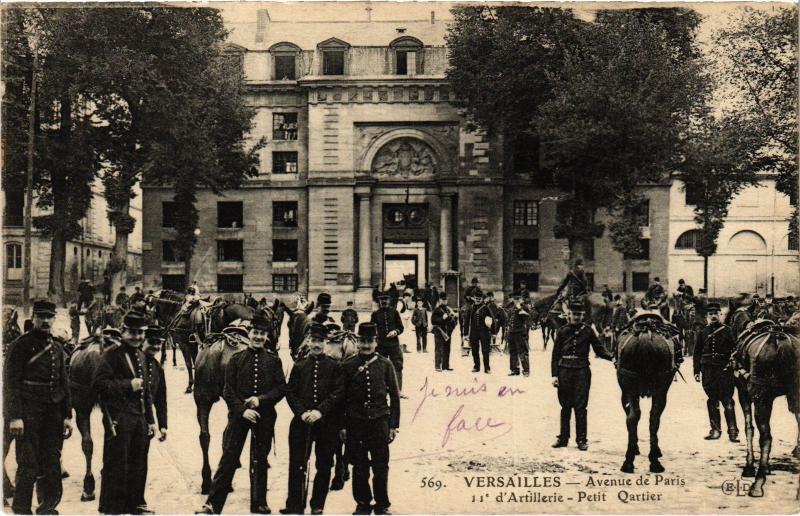 Carte postale ancienne Versailles Avenue de Paris France à Versailles