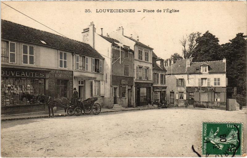 Carte postale ancienne Louveciennes Place de l'Eglise France à Louveciennes