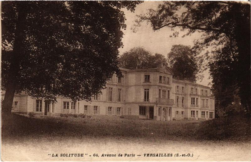 Carte postale ancienne Versailles La Solitude, Avenue de Paris France à Versailles