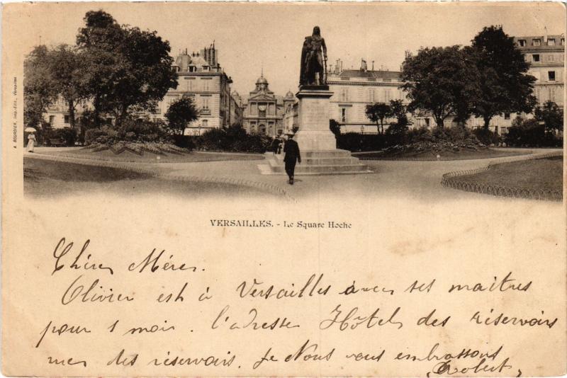 Carte postale ancienne Versailles Le Square Hoche France à Versailles