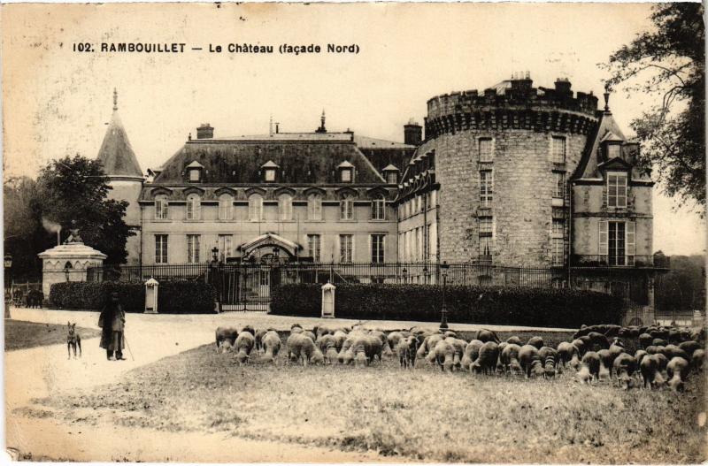 Carte postale ancienne Rambouillet Le Chateau France à Rambouillet