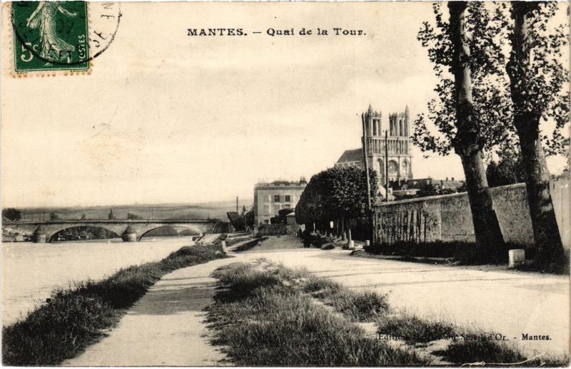 Carte postale ancienne Mantes Quai de la Tour France