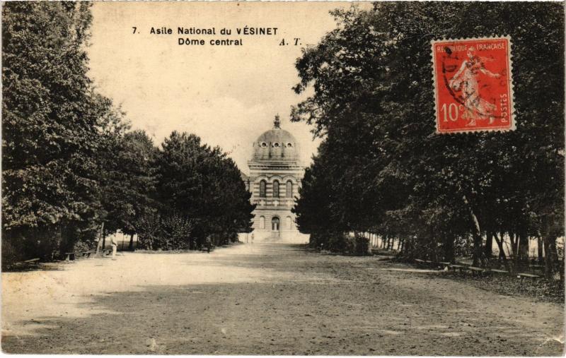 Carte postale ancienne Le Vesinet Dome central France