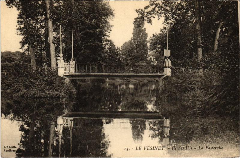 Carte postale ancienne Le Vesinet La Passerelle France