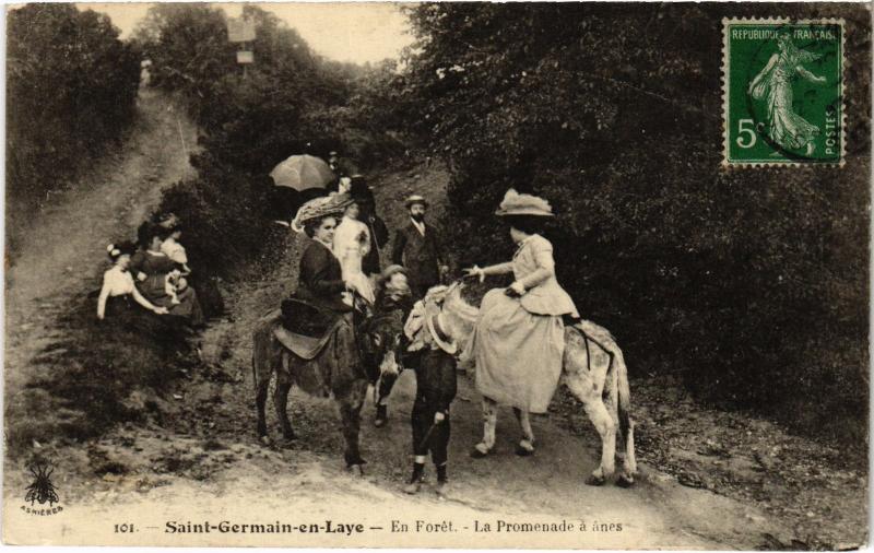 Carte postale ancienne Saint-Germain en Laye La Promenade a anes France à Saint-Germain-en-Laye