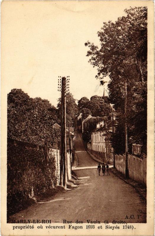 Carte postale ancienne Marly le Roi Rue des Vaulx France à Marly-le-Roi