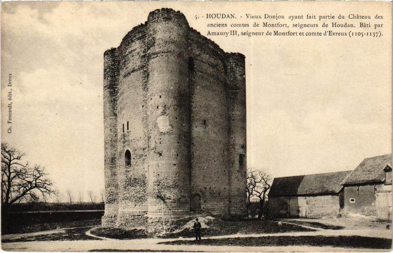 Carte postale ancienne Houdan Vieux Donjon France à Houdan
