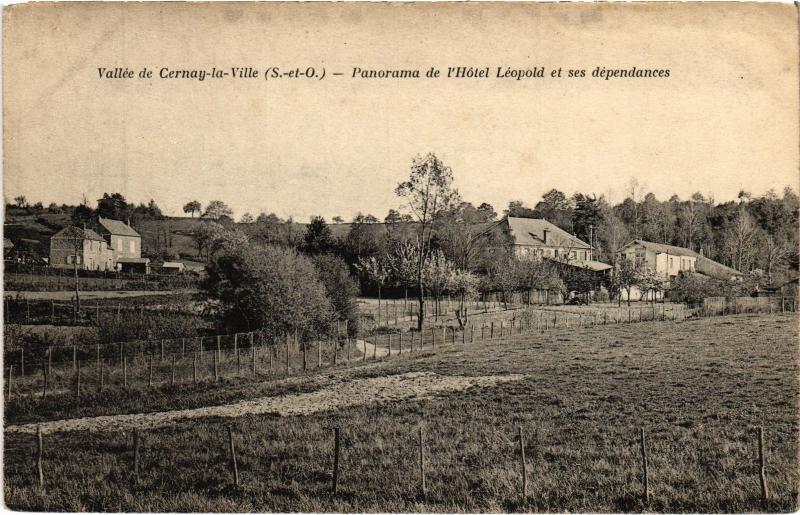 Carte postale ancienne Cernay la Ville Panorama de l'Hotel Leopold France à Cernay-la-Ville