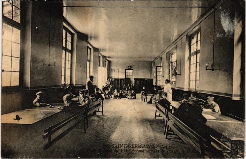 Carte postale ancienne Saint-Germain en Laye Villa Scolaire du VIIe Arrondissement France à Saint-Germain-en-Laye