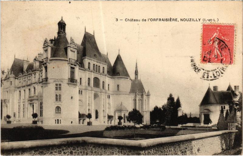 Carte postale ancienne Nouzilly Chateau de l'Orfraisiere France à Nouzilly