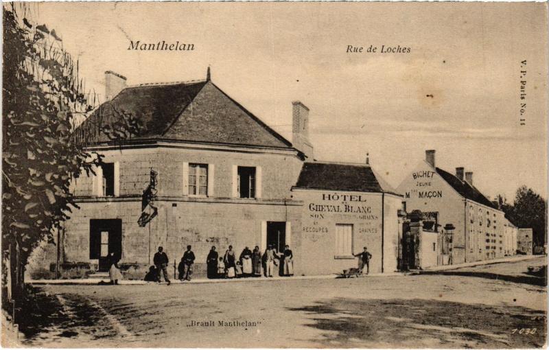 Carte postale ancienne Manthelan Rue de Loches France à Loches