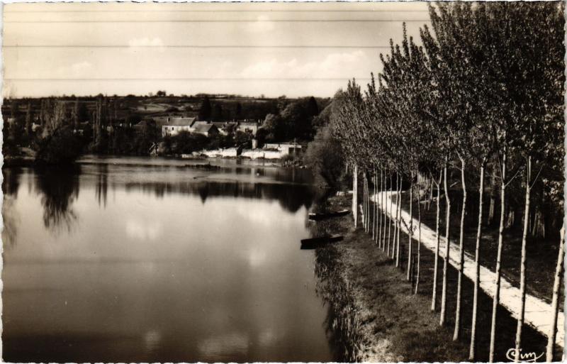 Carte postale ancienne Yzeures Chemin de la Baignade France