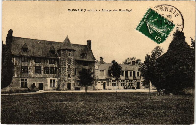 Carte postale ancienne Monnaie Abbaye des Bourdigal France à Monnaie