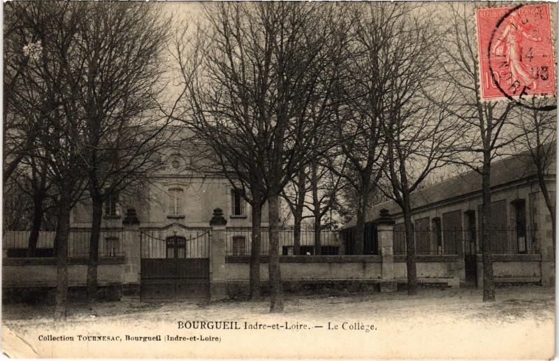 Carte postale ancienne Bourgueil Le College France à Bourgueil