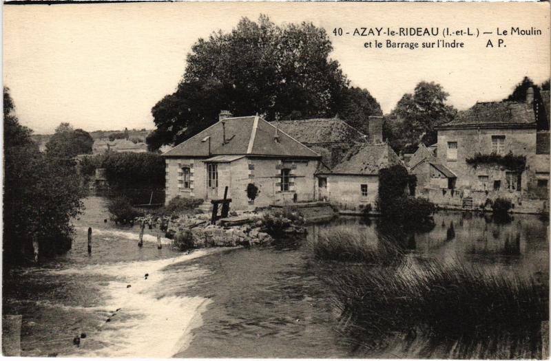 Carte postale ancienne Azay le Rideau Le Moulin et le Barrage France à Azay-le-Rideau