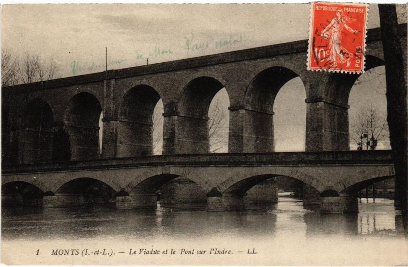 Carte postale ancienne Monts Le Viaduc et le Pont s l'Indre France à Monts