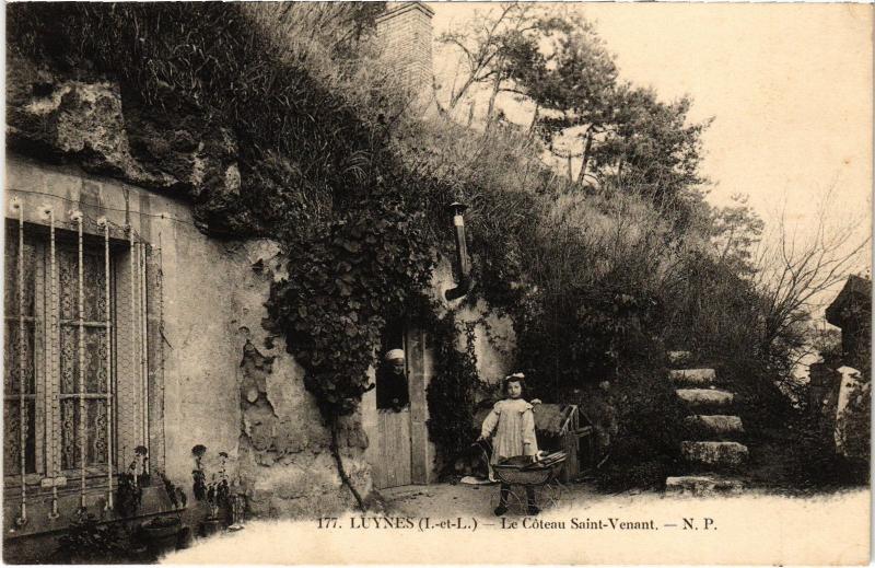 Carte postale ancienne Luynes Le Chateau Saint-Venant France à Luynes