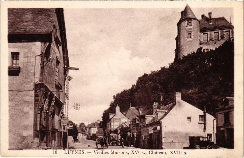 Carte postale ancienne Luynes Vieilles Maisons XVe s, Chateau France à Luynes