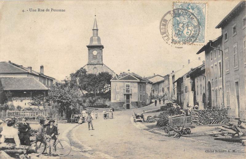 Carte postale ancienne Une Rue De Pexonne - cpa rare à Pexonne