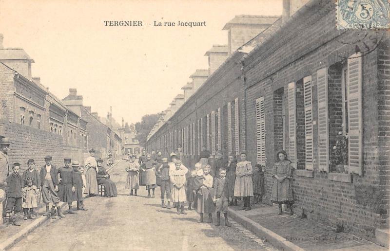 Carte postale ancienne Tergnier - La Rue Jacquart à Tergnier
