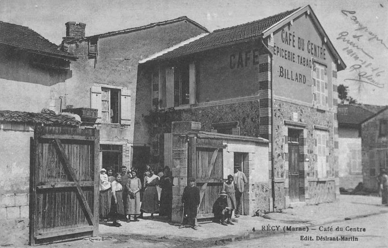 Carte postale ancienne Recy - Cafe Du Centre à Recy