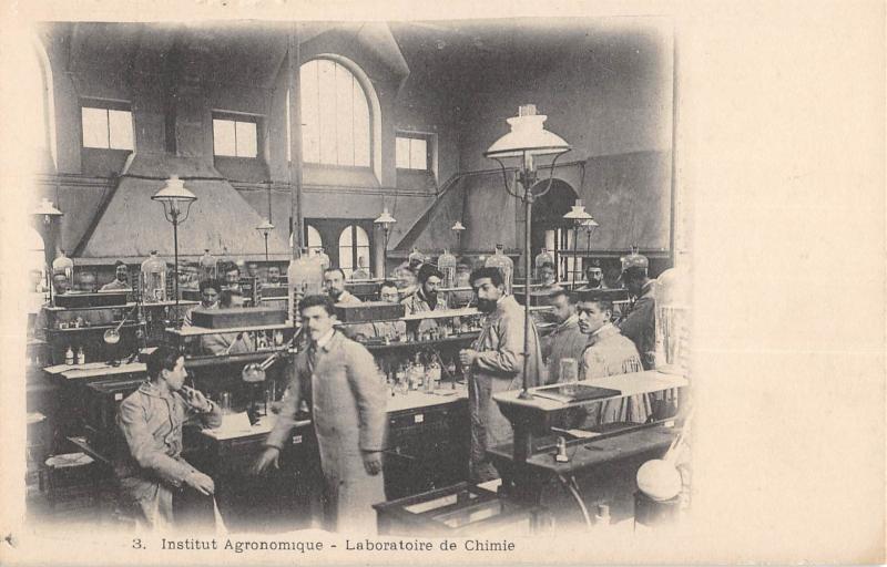Carte postale ancienne Paris - Institut Agronomique - Laboratoire De Chimie à Paris