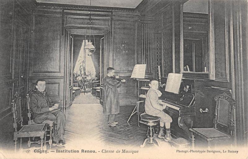 Carte postale ancienne Gagny - Institut Renou - Classe De Musique à Gagny