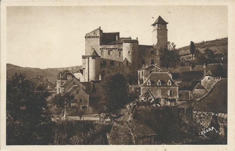 Carte postale ancienne Château féodal de Salvagnac à Cajarc