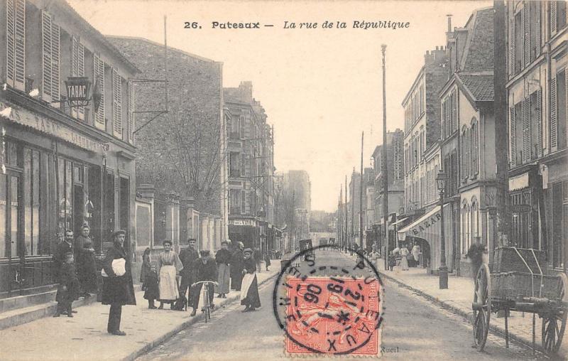 Carte postale ancienne Puteaux - La Rue De La Republique à Puteaux