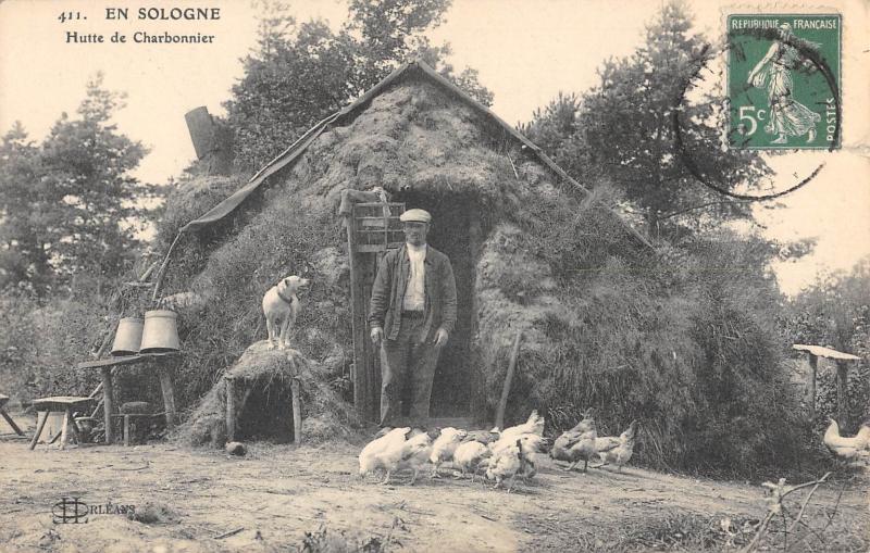 Carte postale ancienne En Sologne - Hutte De Charbonnier