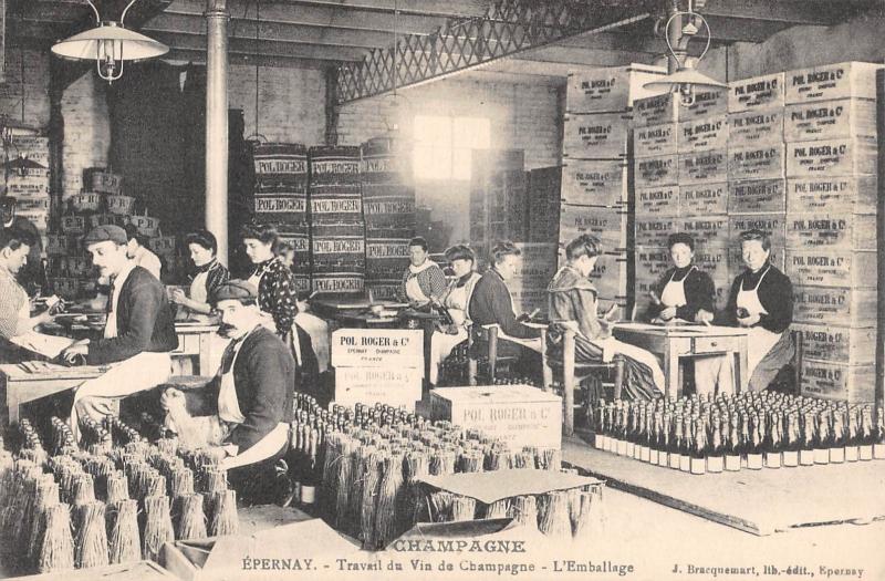Carte postale ancienne Epernay - Travail Du Vin De Champagne - L'Emballage à Épernay
