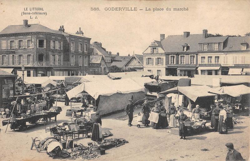 Carte postale ancienne Goderville - La Place Du Marche à Goderville