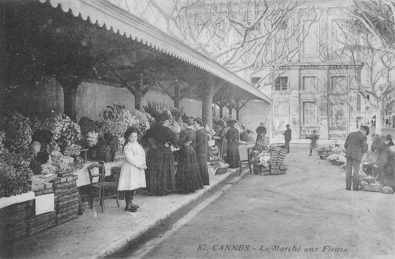 Carte postale ancienne Cannes - Le Marche Aux Fleurs à Cannes