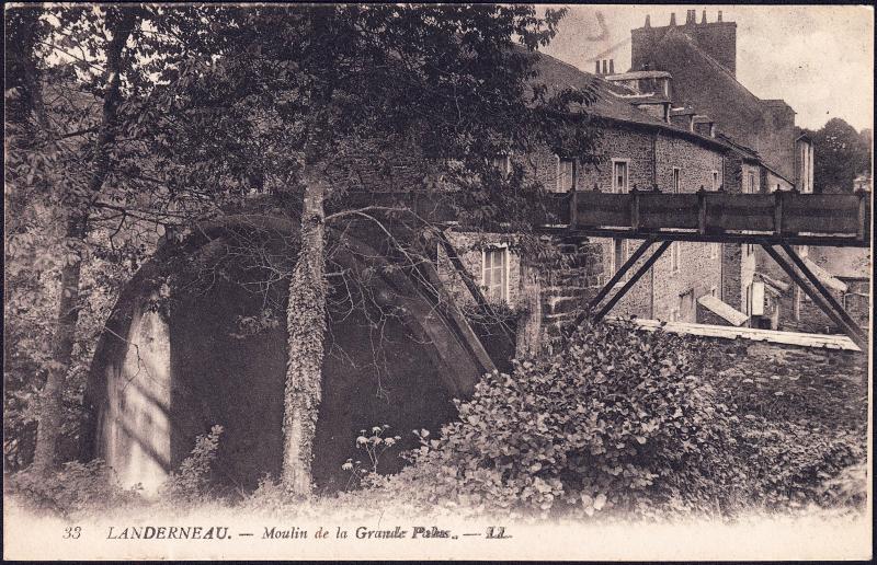 Carte postale ancienne Landerneau - Moulin de la Grande Palus à La Forest-Landerneau