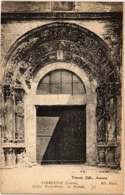 Carte postale ancienne Vermenton Eglise Notre-Dame France à Vermenton