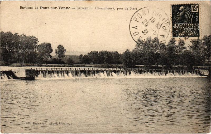 Carte postale ancienne Environs de Pont-sur-Yonne Barrage de Champfleury France à Pont-sur-Yonne
