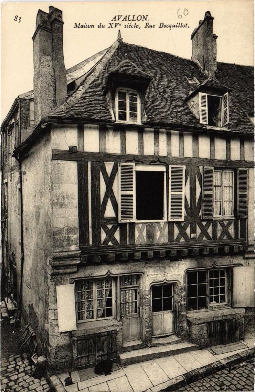 Carte postale ancienne Avallon Maison du Xv siecle,Rue Bocquillot France à Avallon