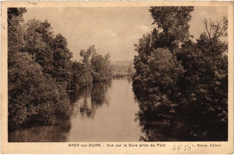 Carte postale ancienne Arcy-sur-Cure Vue sur la Cure prise du Pont France à Arcy-sur-Cure