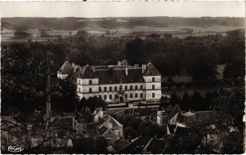 Carte postale ancienne Ancy-le-Franc Chateau et le Parc France à Ancy-le-Franc