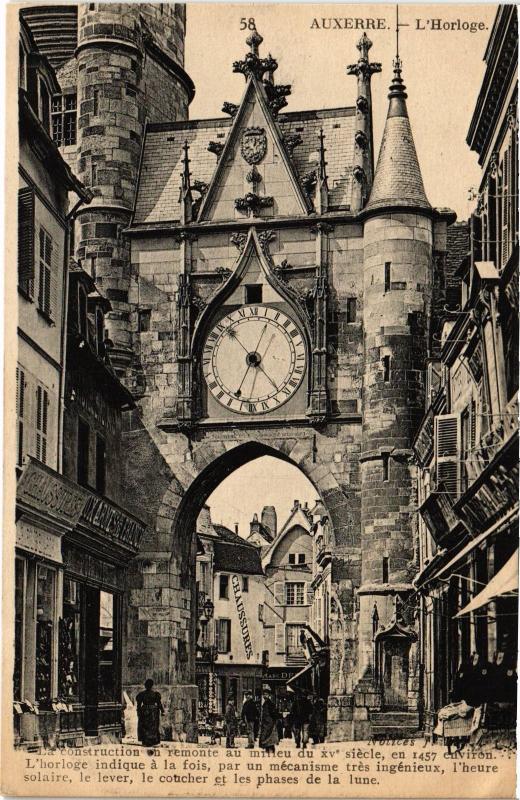 Carte postale ancienne Auxerre L'Horloge France à Auxerre