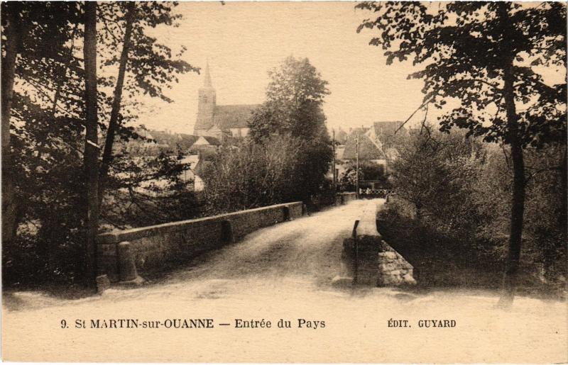 Carte postale ancienne Saint-Martin-sur-Ouanne Entree du pays France à Ouanne