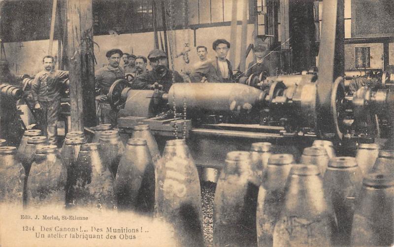 Carte postale ancienne Saint Etienne - Un Atelier Fabriquant Des Obus à Saint-Étienne