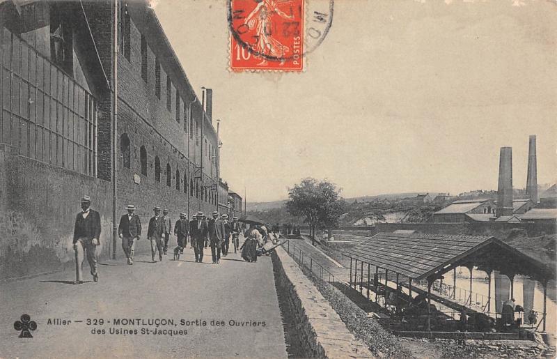 Carte postale ancienne Montlucon - La Sortie Des Ouvriers Des Usines Saint Jacques à Montluçon