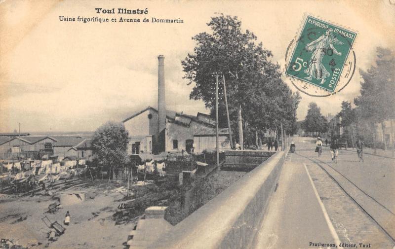 Carte postale ancienne Toul - Usine Frigorifique Et Avenue De Dommartin à Toul