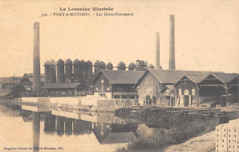 Carte postale ancienne Pont A Mousson - Les Hauts Fourneaux à Pont-à-Mousson